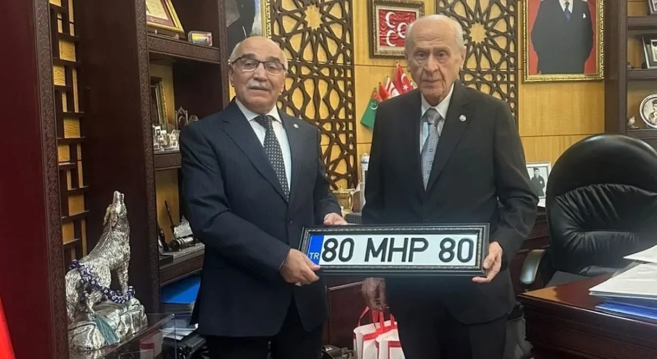 80 MHP 80 Plakalı Araç Devlet Bahçeli’ye Hediye Edildi