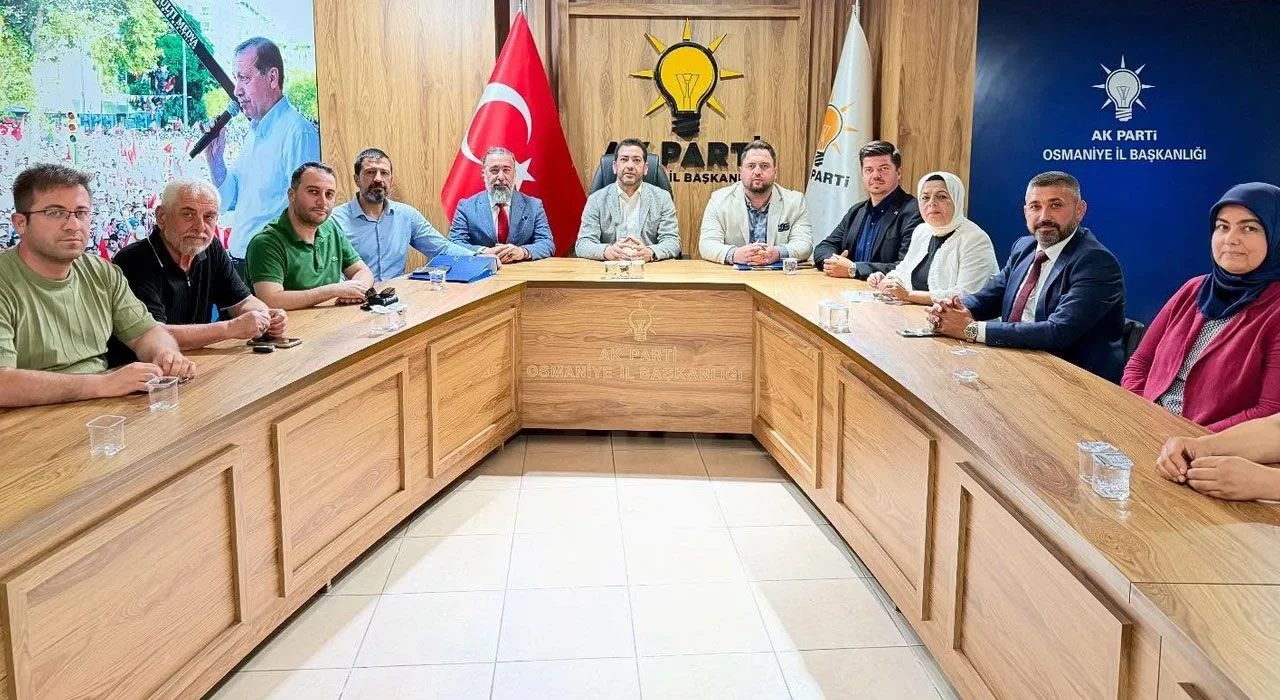 AK Parti Osmaniye’de Görev Dağılımı Yenilendi