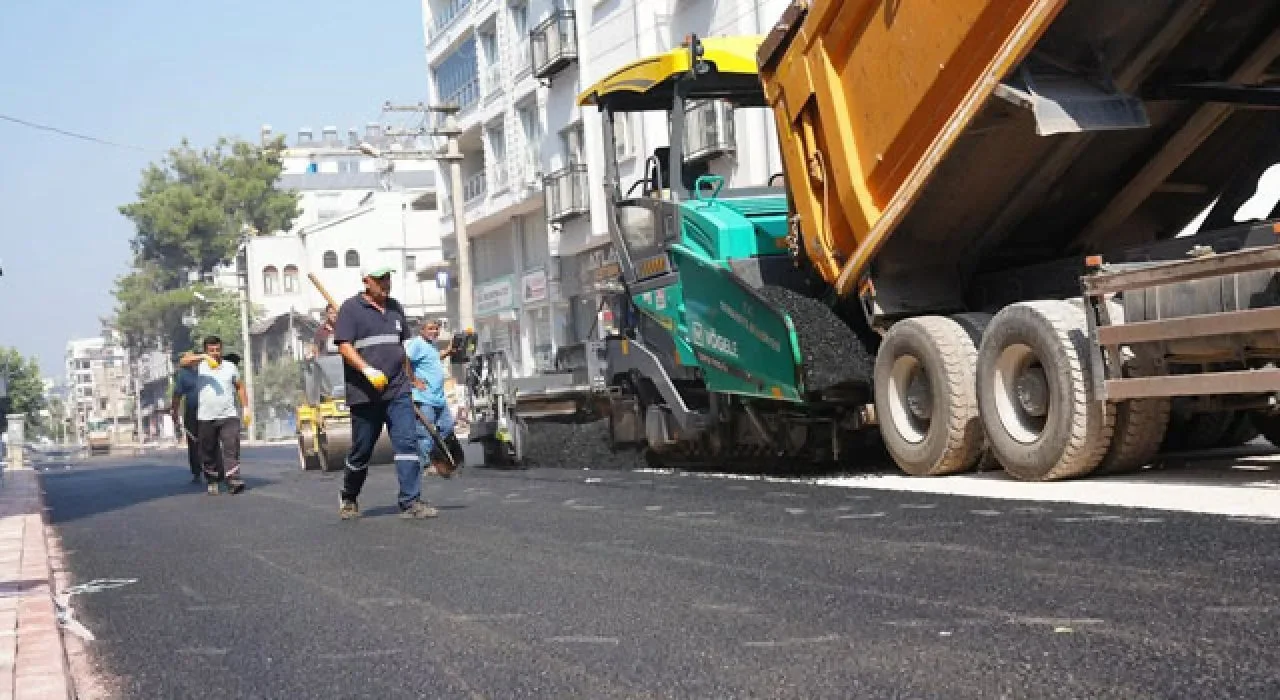 Akyar Caddesi'nde İlk Etap Asfalt Çalışması Tamamlandı