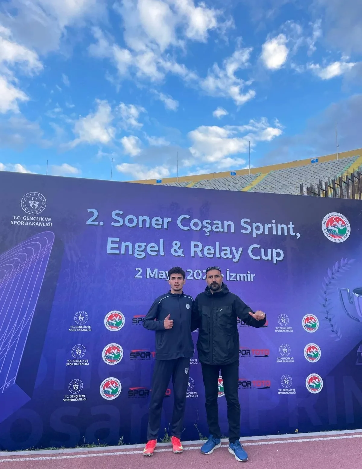 Anıl Tanç’tan İzmir’de Çifte Başarı