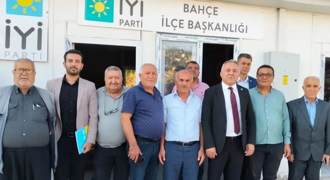Bahçe’de İYİ Parti Kongresi: Bekir Aktaş Seçildi