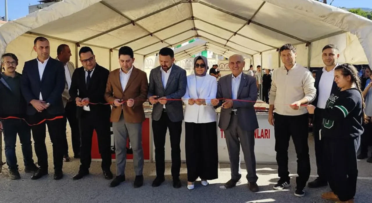 Bahçe’de Kitap Fuarı Coşkuyla Açıldı