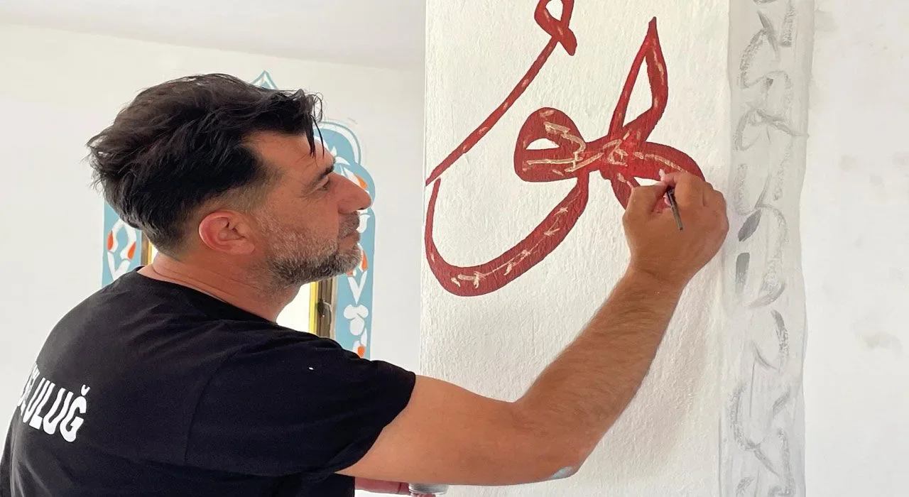 Bekir Korkmaz'dan Hat Sanatına Manevi Dokunuş