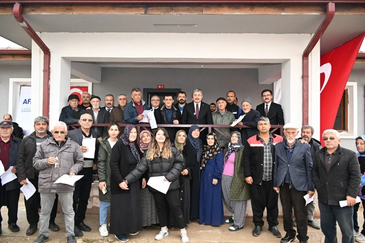 Osmaniye’de Depremzedelere 50 Yeni Köy Konutu Teslim Edildi