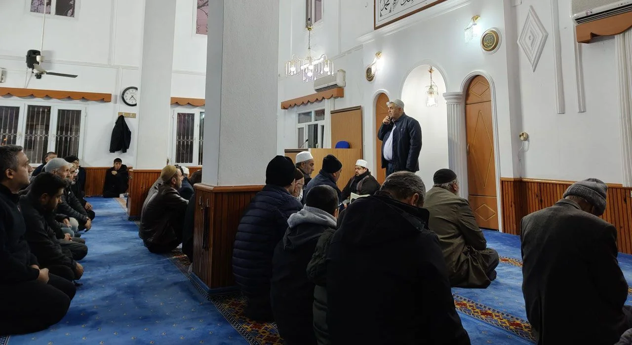 Osmaniye’de Gül Camii’nde Sabah Namazı Buluşması