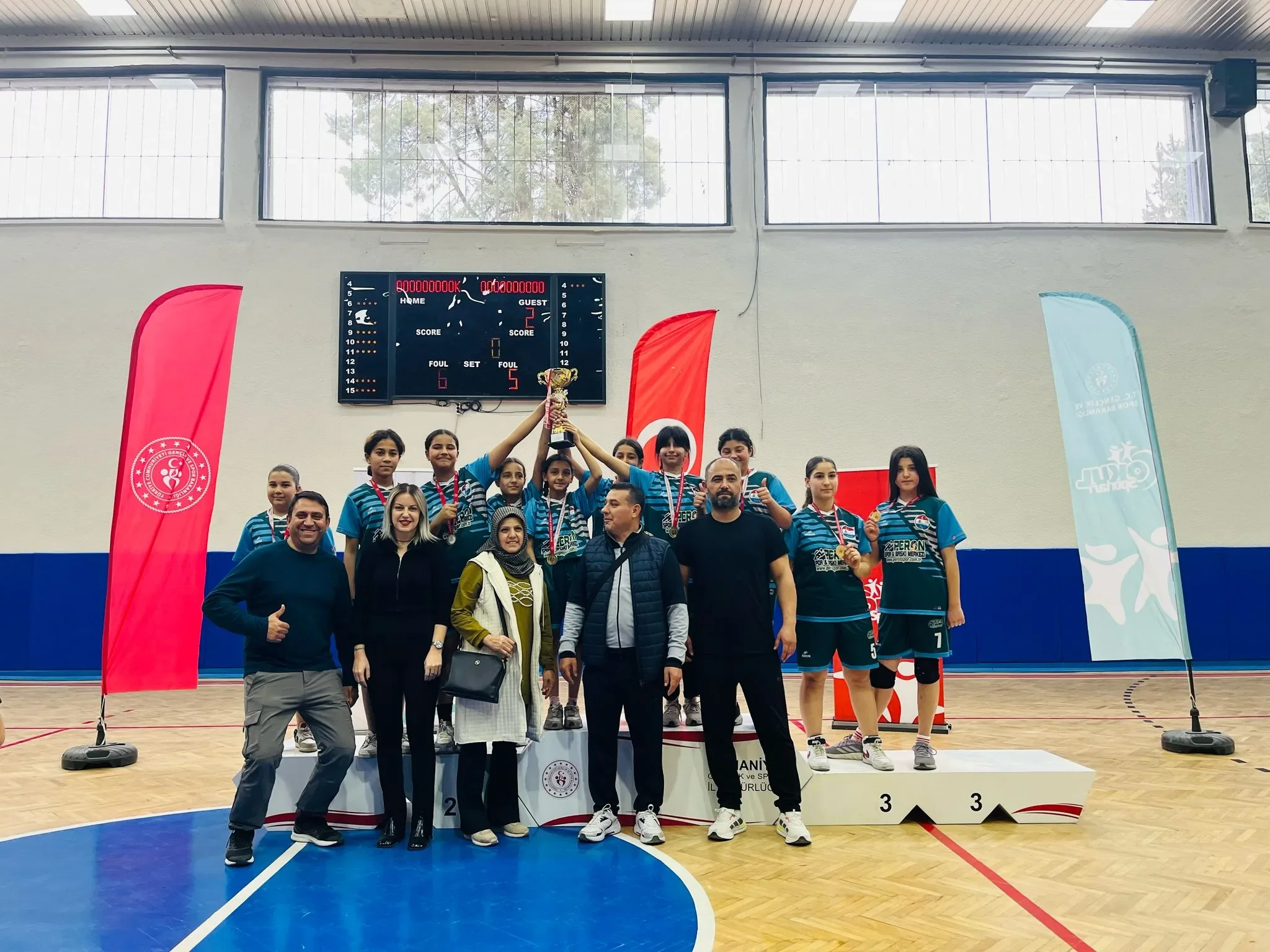Osmaniye’de Okul Sporları Hentbol Turnuvası Sona Erdi