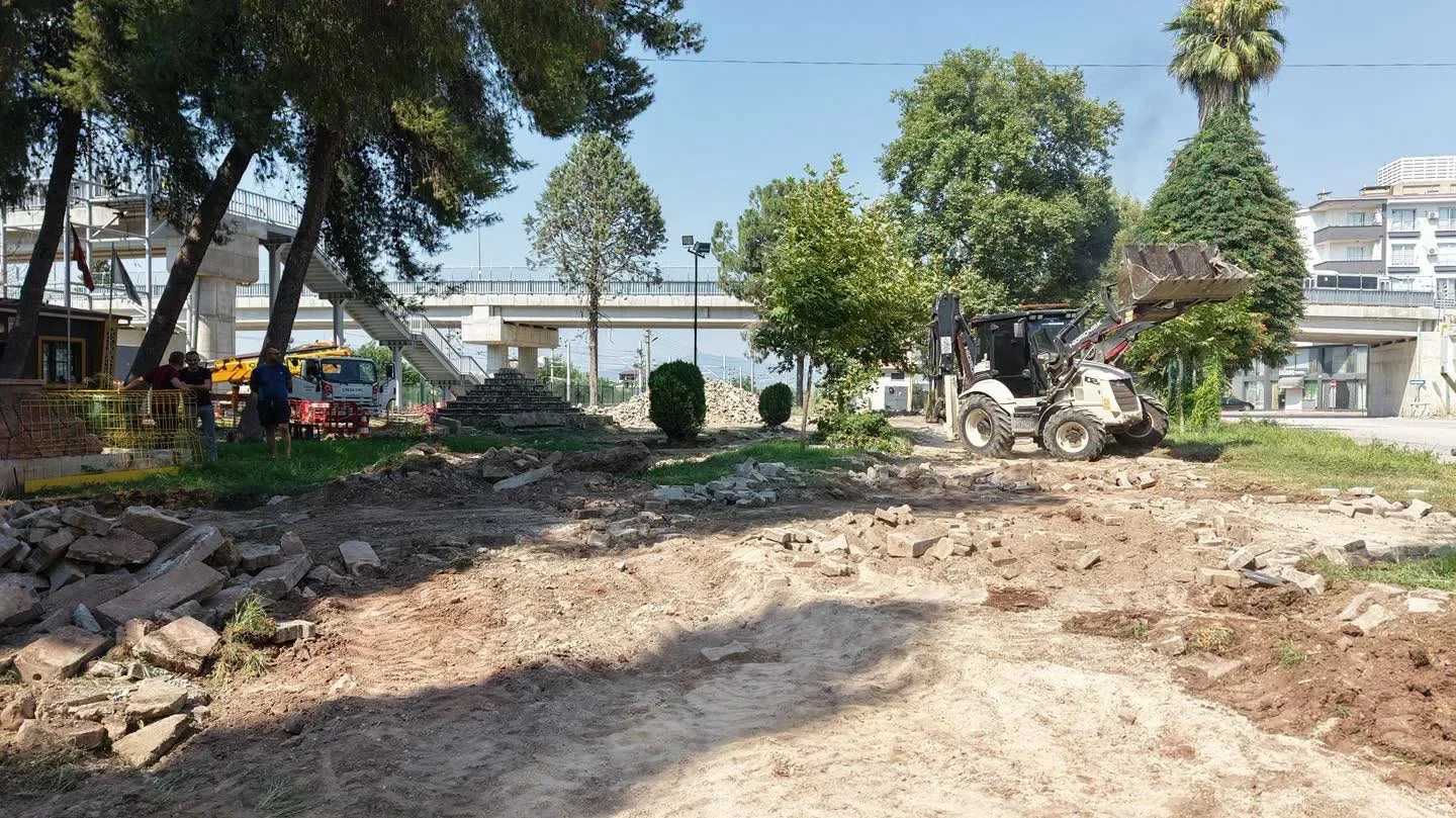 Osmaniye'de Şehit Murat Kahraman Parkı Yenileniyor