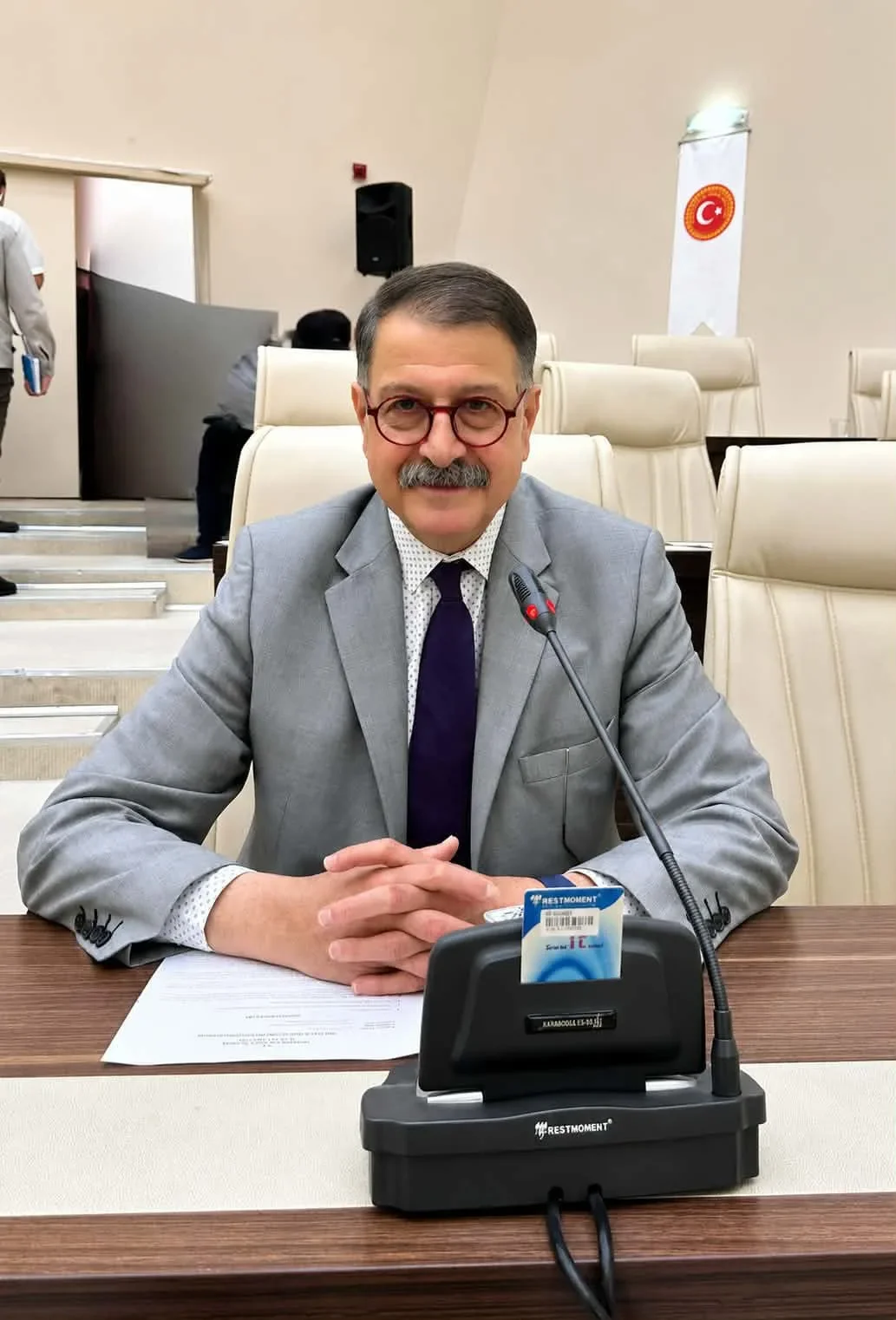 Osmaniye'de Yusuf Eser'den Yeni Parti Kararı Geldi