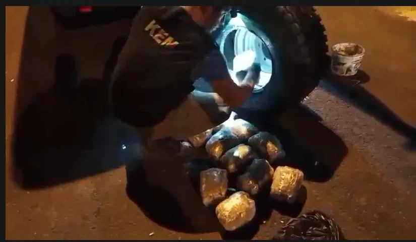 Osmaniye Polisi 9,4 Kilo Skunk Ele Geçirdi