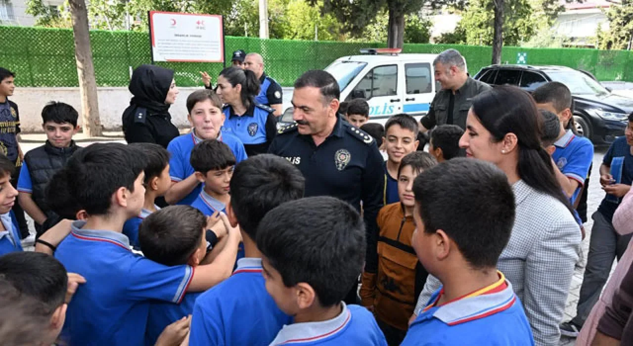 Osmaniye Polisi Öğrencilerle Buluştu