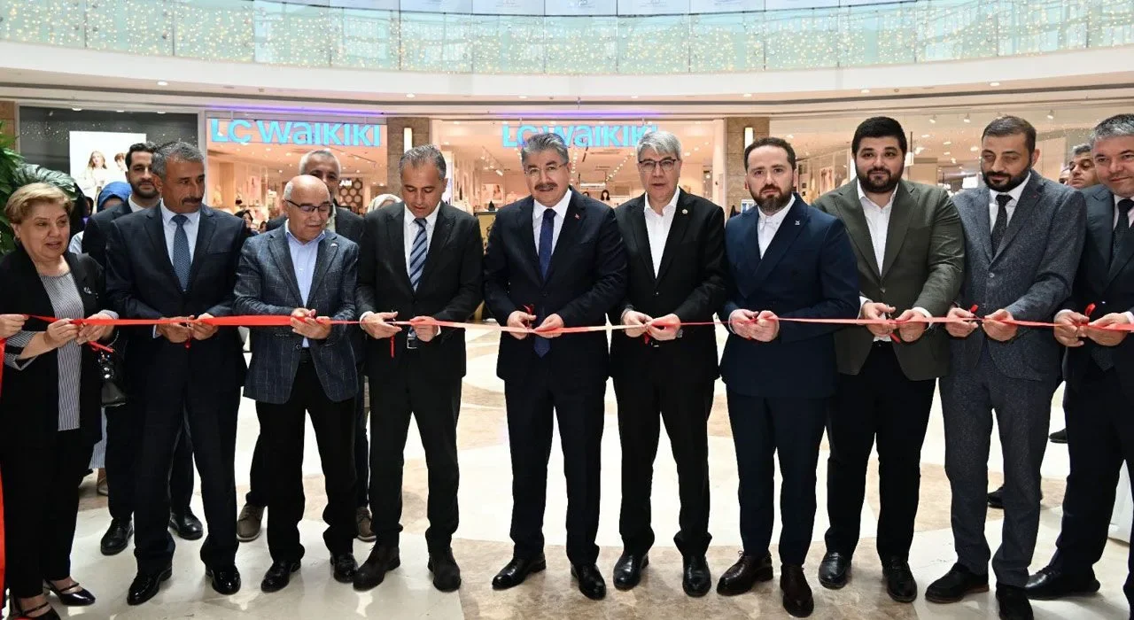 Osmaniyeli Kadınların El Emeği Sergilendi