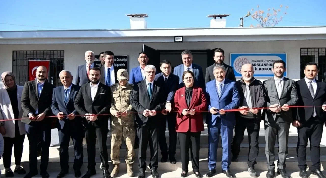 Toprakkale’de Arslanpınarı İlkokulu Açılışı Yapıldı